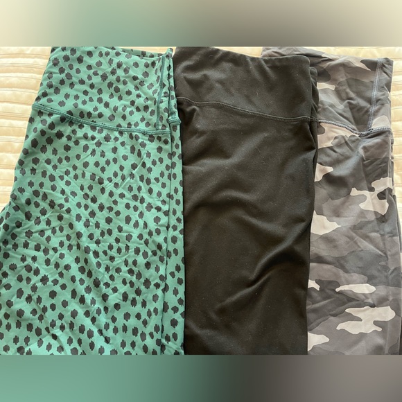 Bundle women’s leggings. - Picture 1 of 4